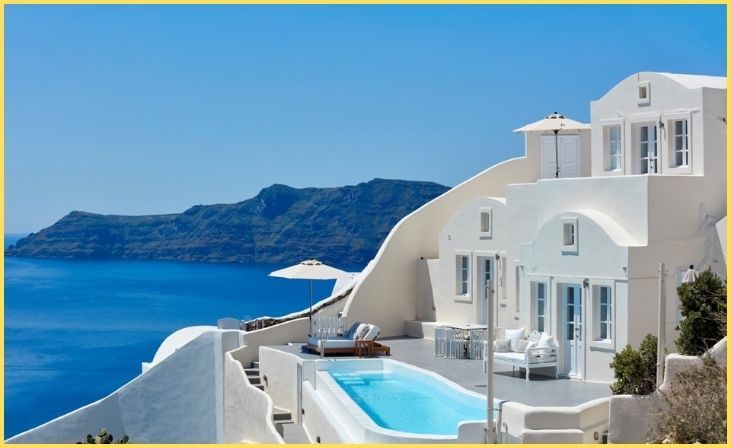 Luxury Villa in Santorini, Greece