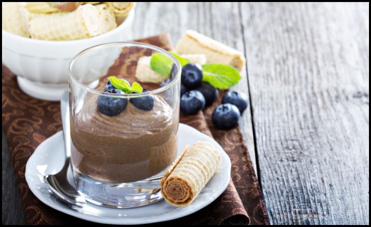 Keto Chocolate Avocado Pudding