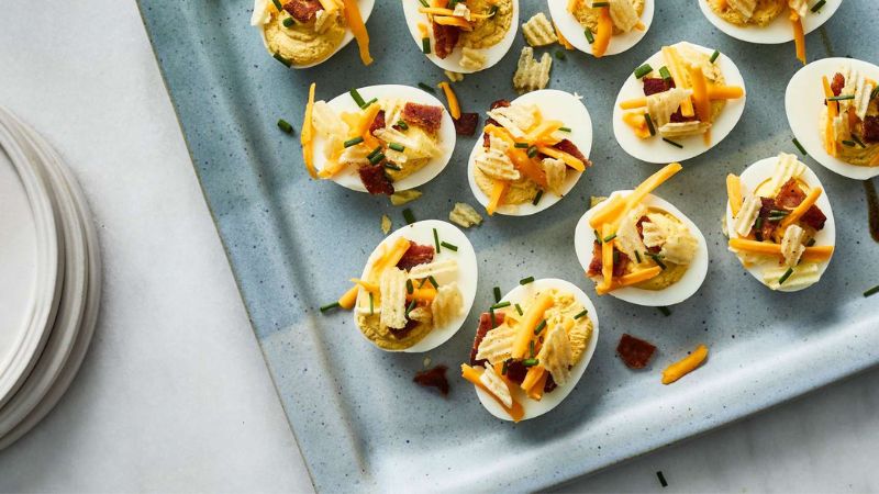 The 10 Best Easy Appetizers That Are Better Than A Bread Basket (1)